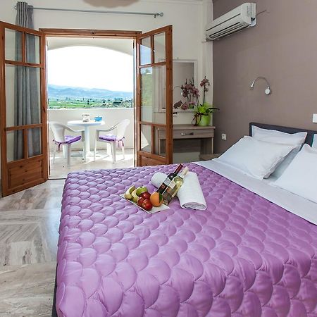 Orelia Pension Tolón Exteriör bild